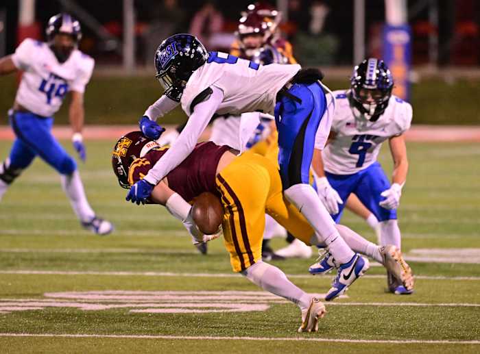 Loyola Academy Lincoln Way East Illinois 8A football November 25 2023 Tim Vizer 24654